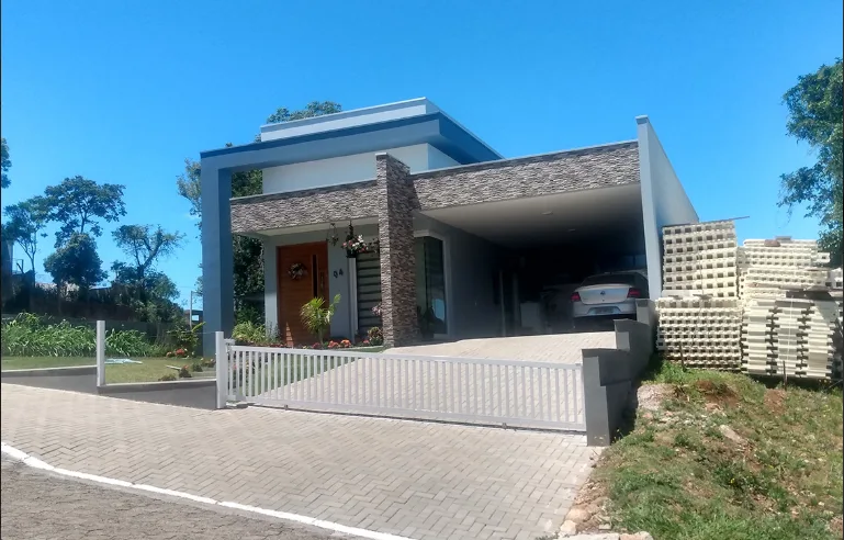 Residencial Figueiras — Casa VII